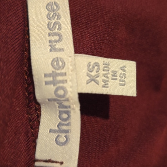 Burgundy Bodycon Dress - Picture 5 of 7